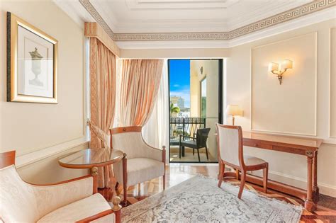 versace queensland deals